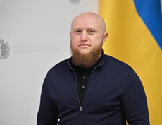 Віталій БОНДАР